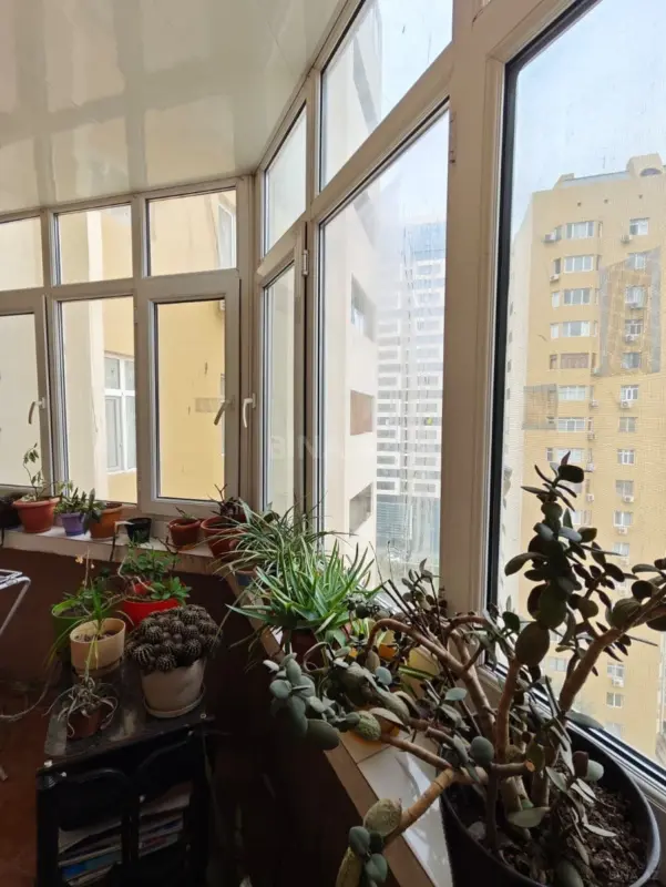 Satılır 2 otaqlı mənzil 65 m²