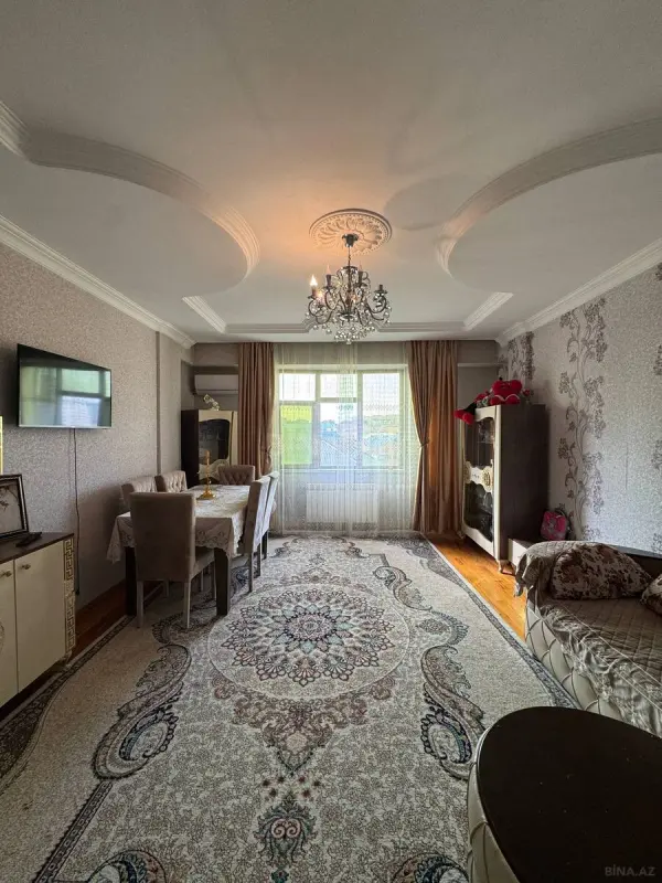 Satılır 2 otaqlı mənzil 84 m²