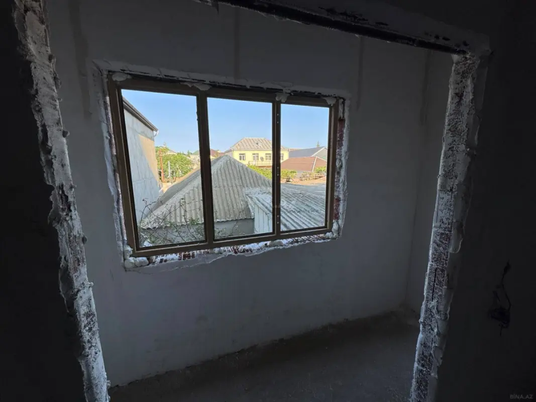 Satılır 2 otaqlı mənzil 52 m²