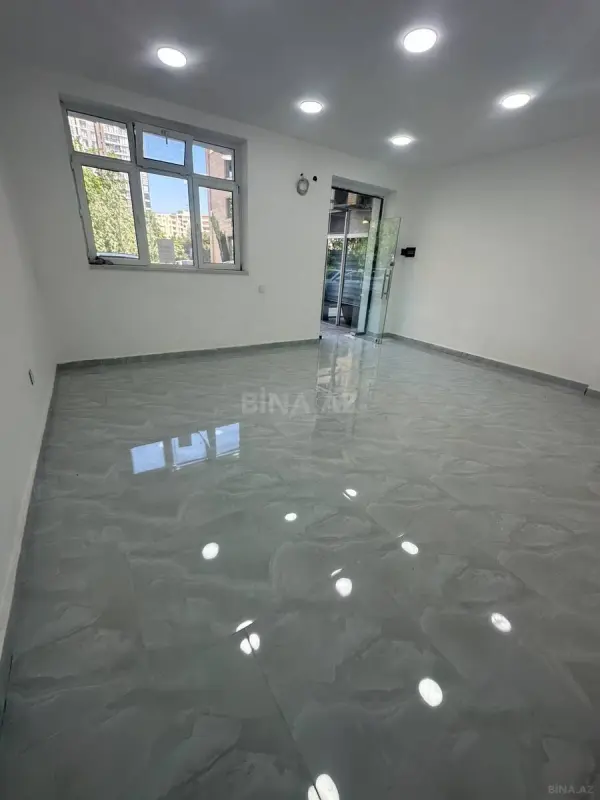 Satılır obyekt 70 m²
