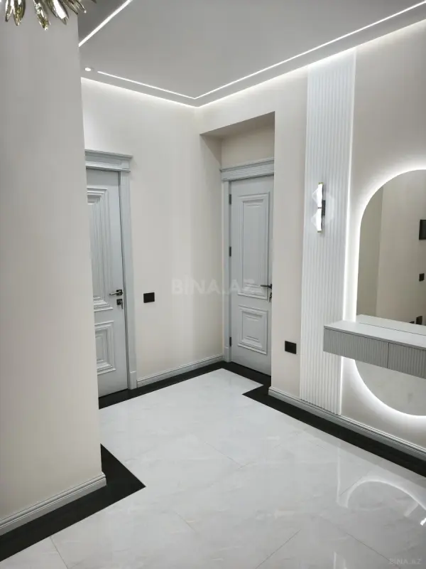 Satılır 3 otaqlı mənzil 120 m²