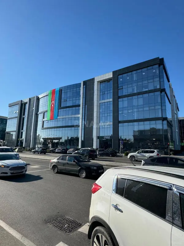 Kirayə verilir 2 otaqlı ofis 90 m²
