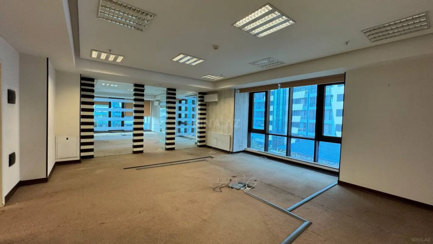 Kirayə verilir 9 otaqlı ofis 420 m²