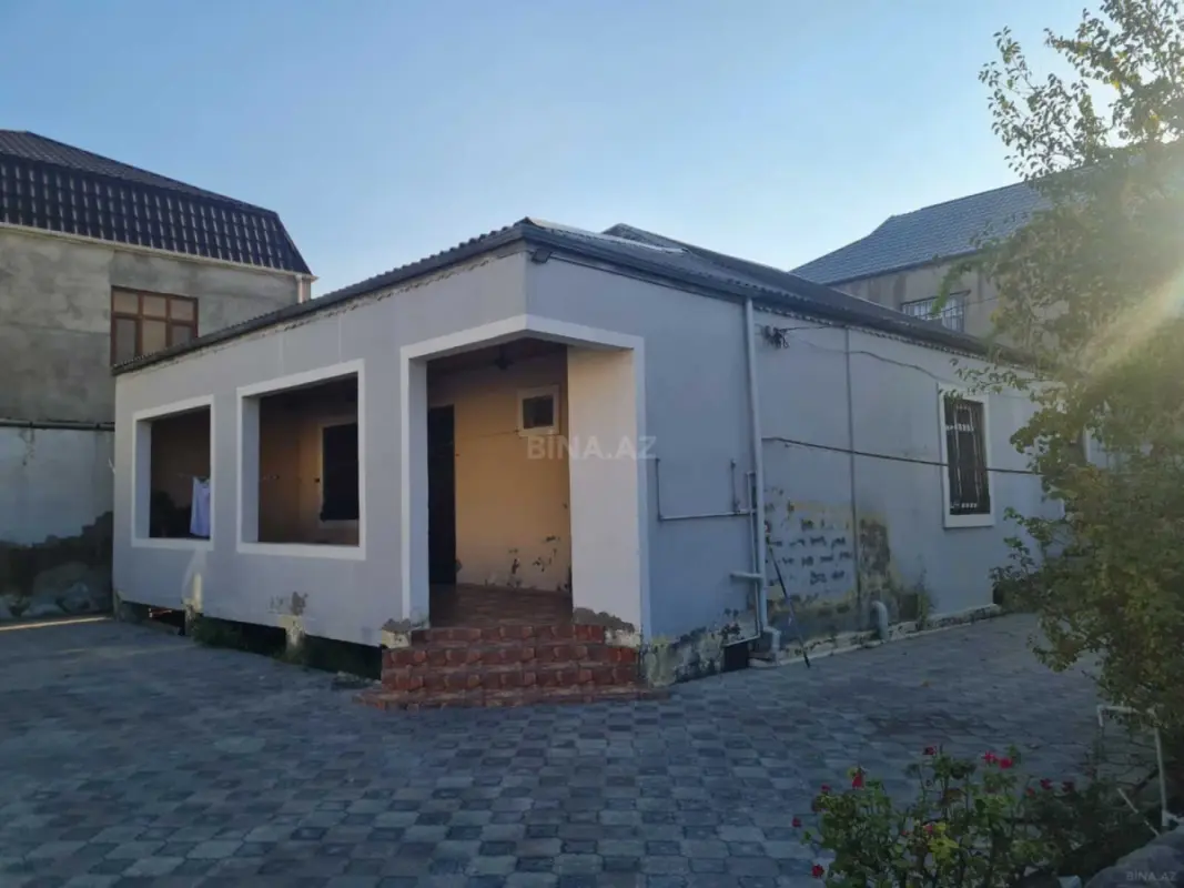 Satılır 4 otaqlı həyət evi 150 m²