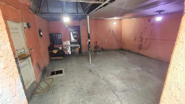 Kirayə verilir qaraj 40 m² — Bakı, Bakıxanov 40.00 m²