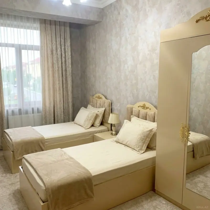 Kirayə verilir 2 otaqlı mənzil 80 m²