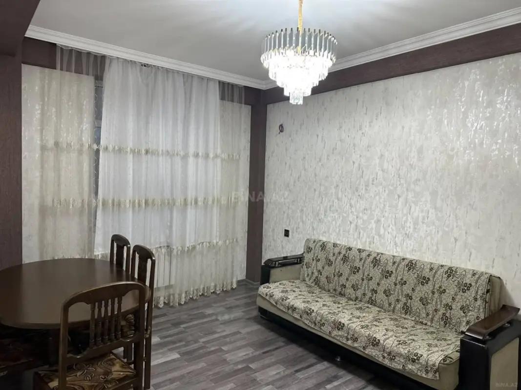 Satılır 3 otaqlı mənzil 42 m²