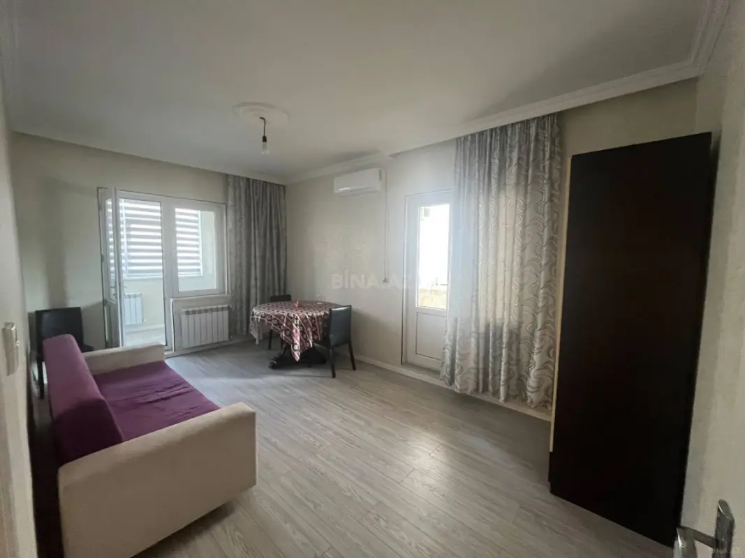 Kirayə verilir 2 otaqlı mənzil 46 m²