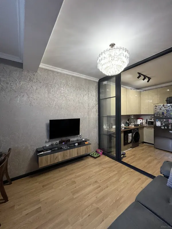 Satılır 2 otaqlı mənzil 63 m²