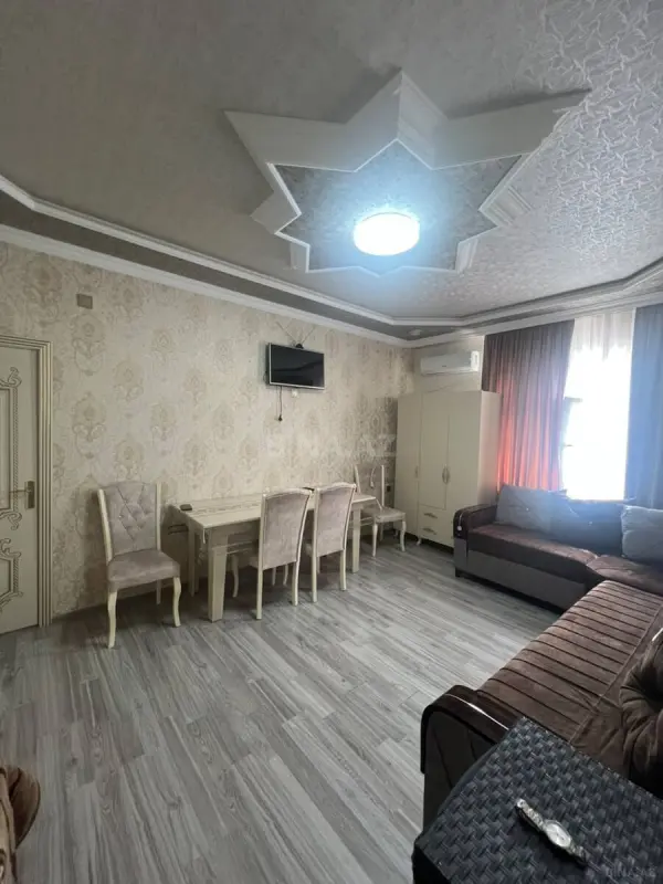 Kirayə verilir 1 otaqlı mənzil 50 m²