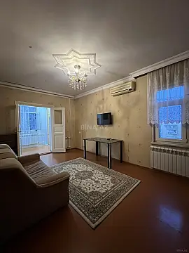 Satılır 2 otaqlı mənzil 50 m² — Bakı, İnşaatçılar 2 otaq 50.00 m²