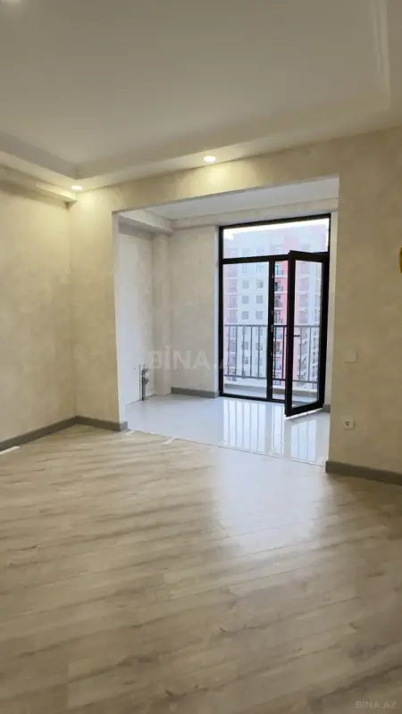 Kirayə verilir 2 otaqlı mənzil 65 m²