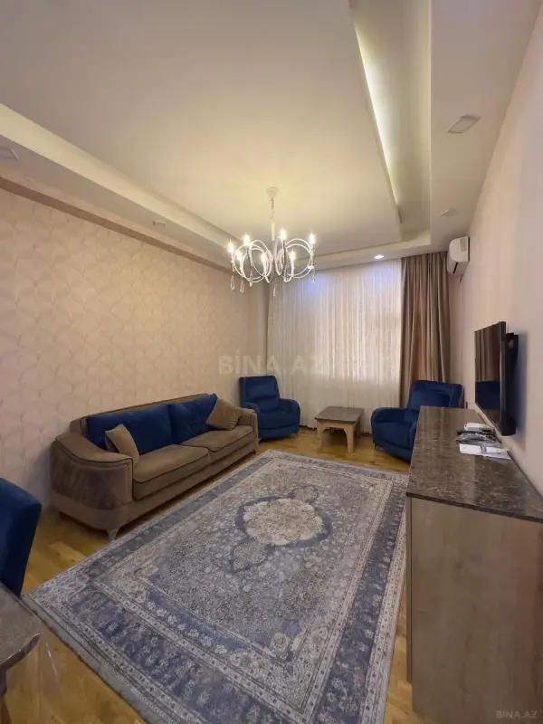 Satılır 3 otaqlı mənzil 98 m²