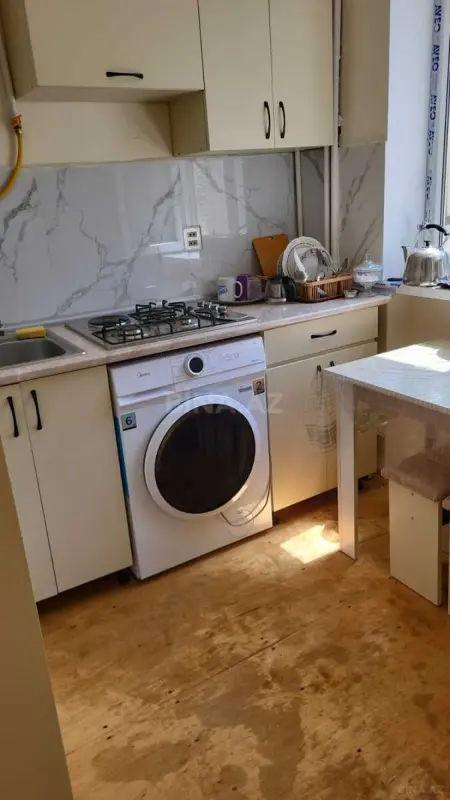 Kirayə verilir 1 otaqlı mənzil 50 m²