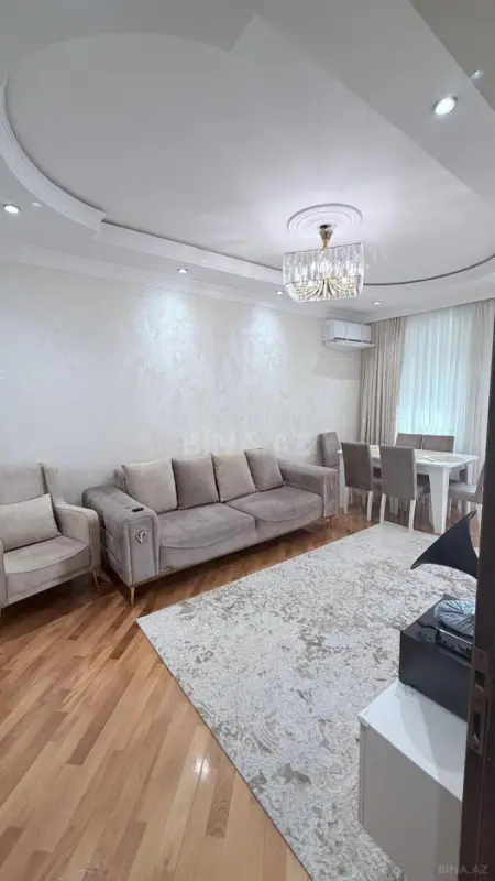 Satılır 3 otaqlı mənzil 100 m²