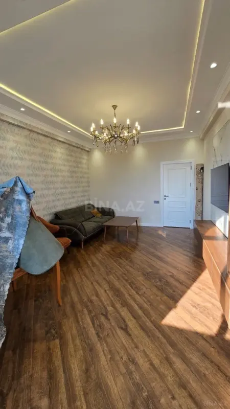Kirayə verilir 3 otaqlı mənzil 105 m²