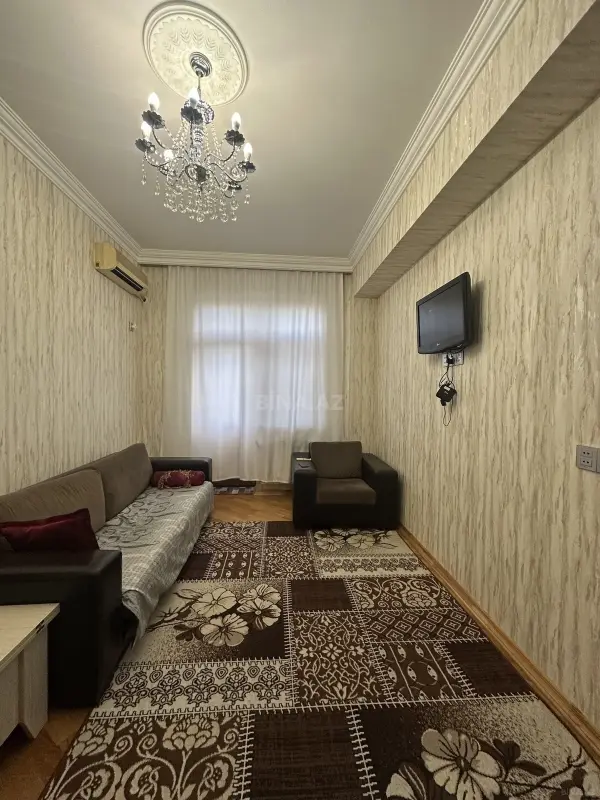 Satılır 3 otaqlı mənzil 60 m²