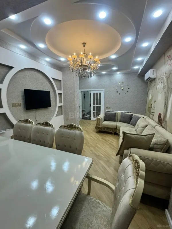 Kirayə verilir 3 otaqlı mənzil 120 m²