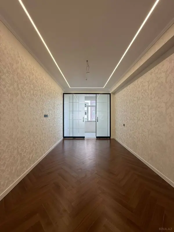 Satılır 2 otaqlı mənzil 58 m²