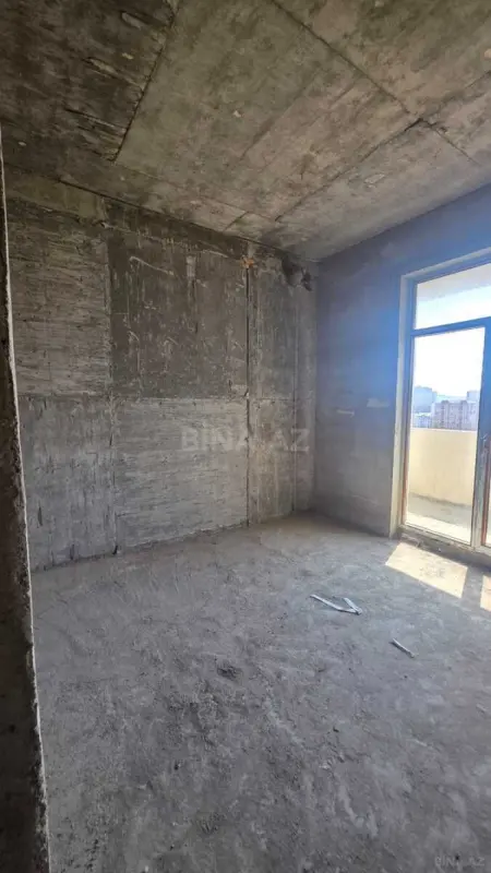 Satılır 2 otaqlı mənzil 75 m²