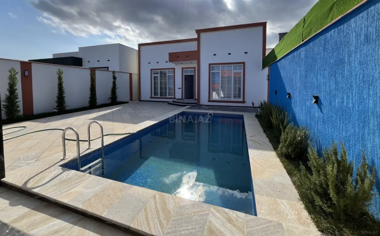 Satılır 4 otaqlı həyət evi 124 m²