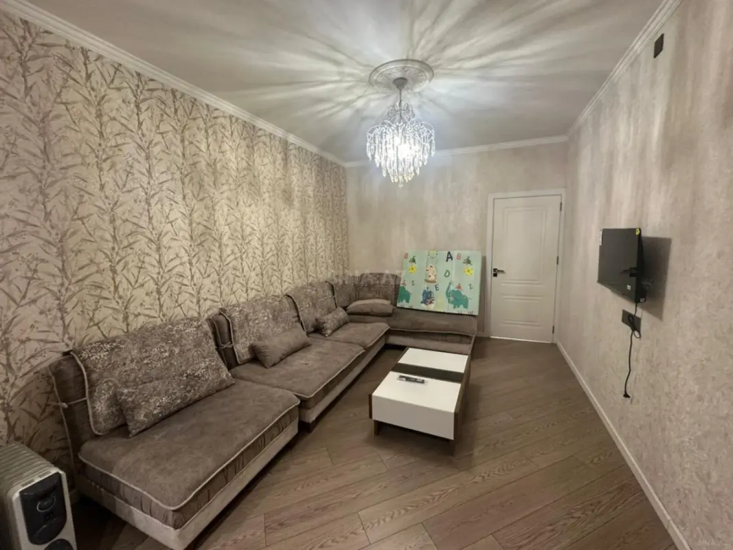 Satılır 2 otaqlı mənzil 60 m²