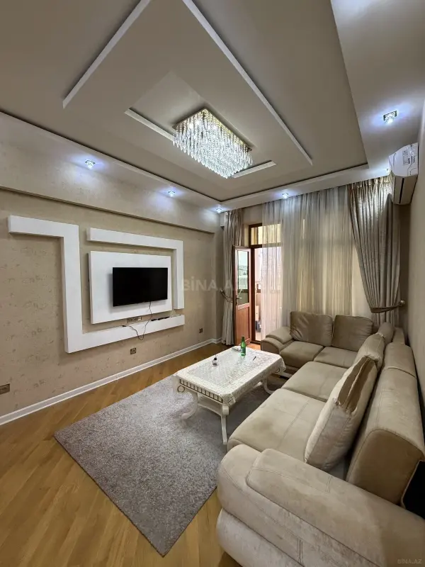 Satılır 3 otaqlı mənzil 74 m²