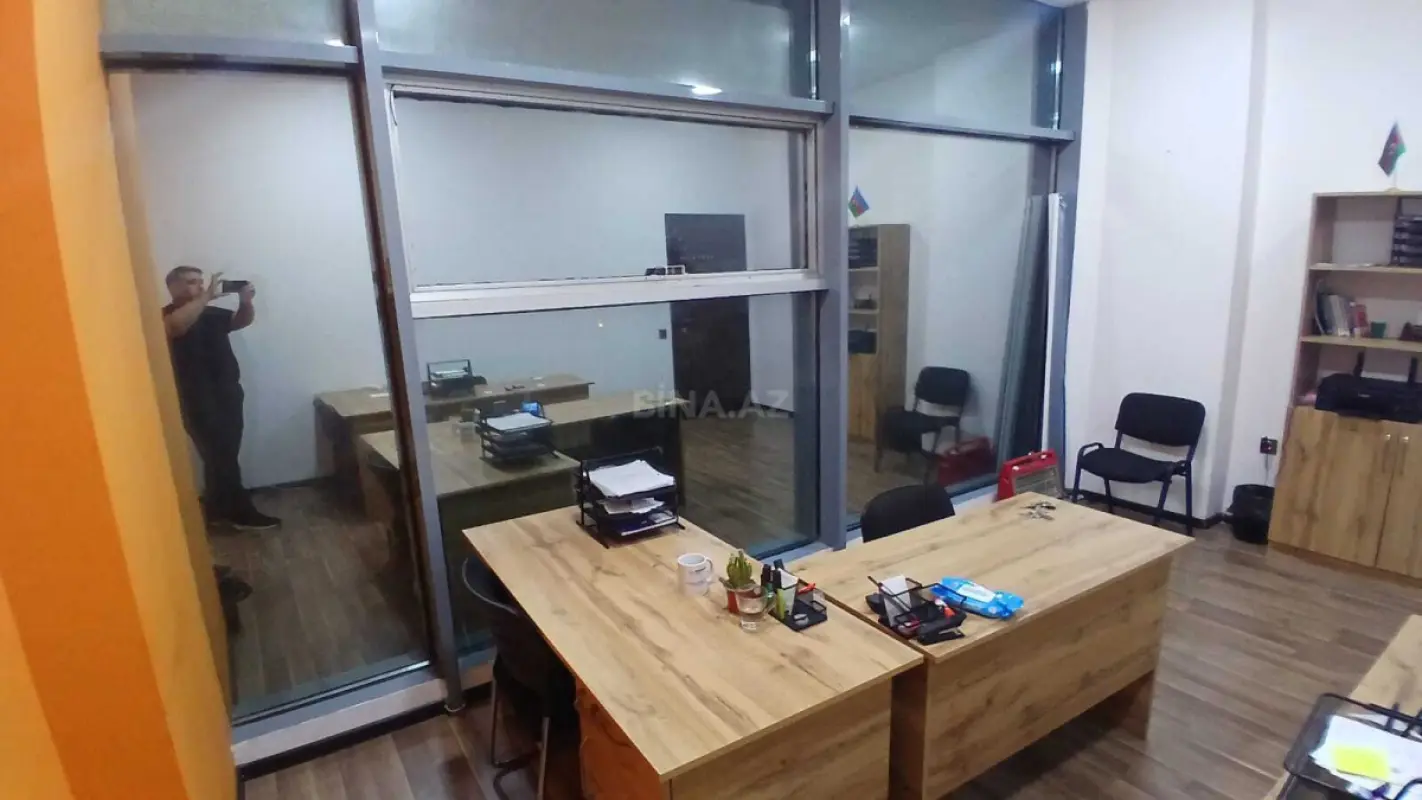 Kirayə verilir 1 otaqlı ofis 18 m²