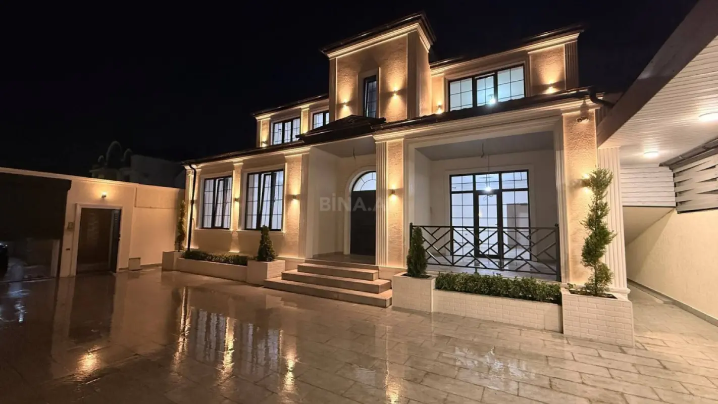 Satılır 5 otaqlı həyət evi 260 m²