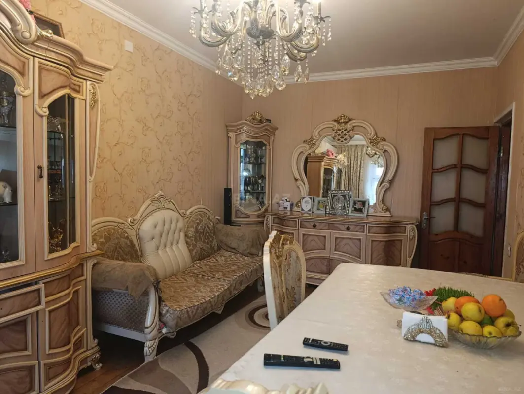 Satılır 2 otaqlı mənzil 56 m²
