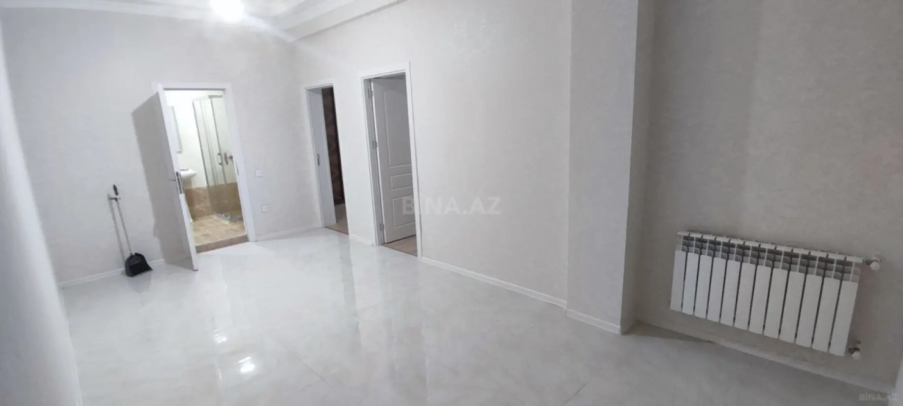 Kirayə verilir 2 otaqlı mənzil 81 m²