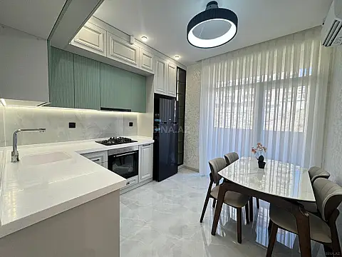 Satılır 3 otaqlı mənzil 91 m² — Bakı, Həzi Aslanov qəs. 3 otaq 91.00 m²