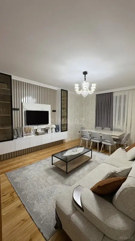 Satılır 4 otaqlı həyət evi 185 m²