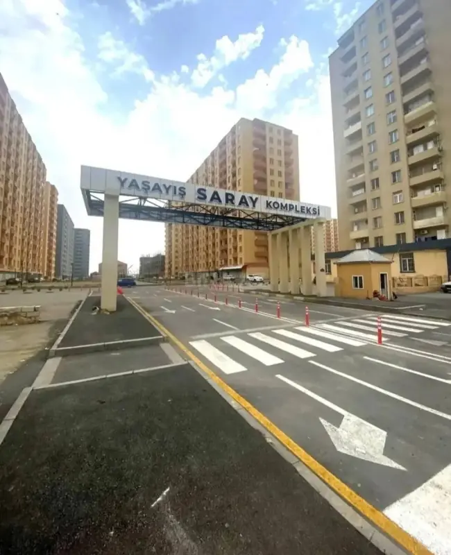 Satılır 2 otaqlı mənzil 86 m²