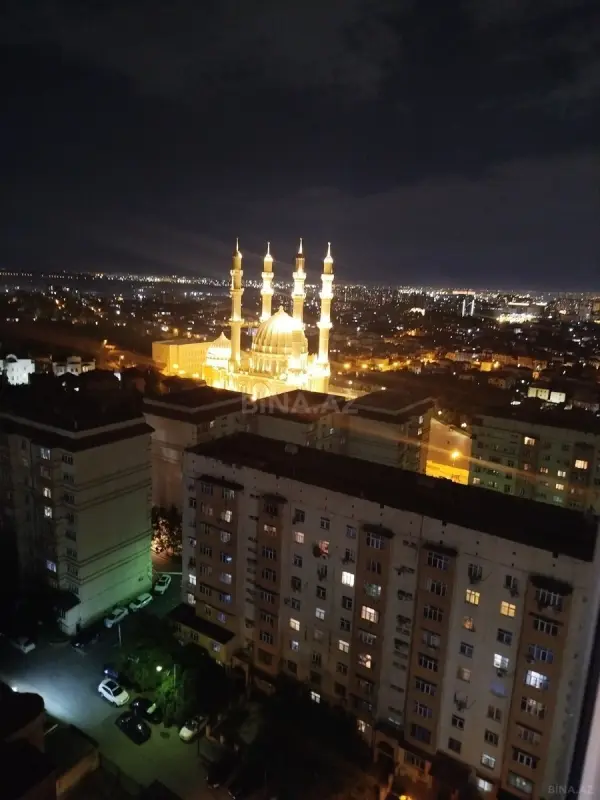 Satılır 2 otaqlı mənzil 78 m²