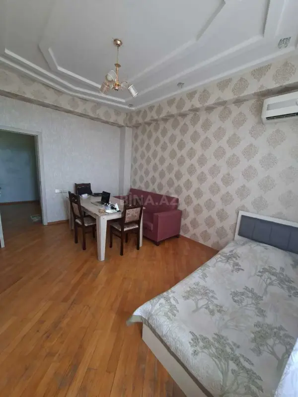 Satılır 2 otaqlı mənzil 52 m²