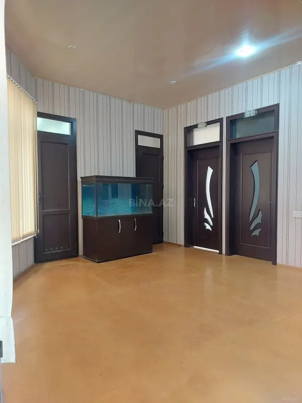 Satılır 4 otaqlı həyət evi 200 m²