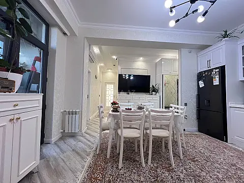 Satılır 3 otaqlı mənzil 80 m² — Bakı, Əmircan 3 otaq 80.00 m²
