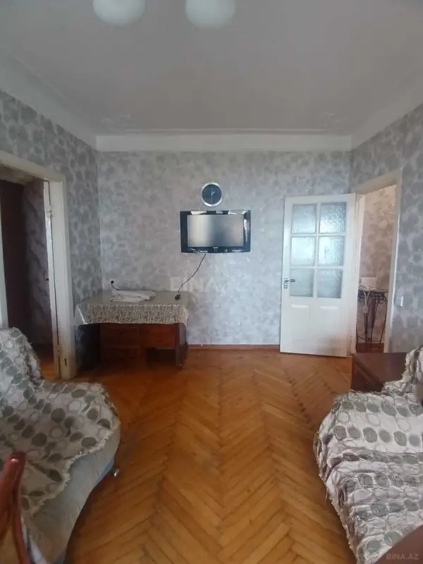 Kirayə verilir 2 otaqlı mənzil 30 m²