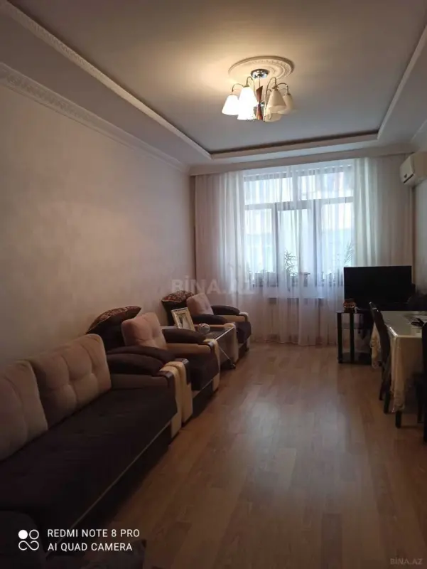 Satılır 1 otaqlı mənzil 66 m²