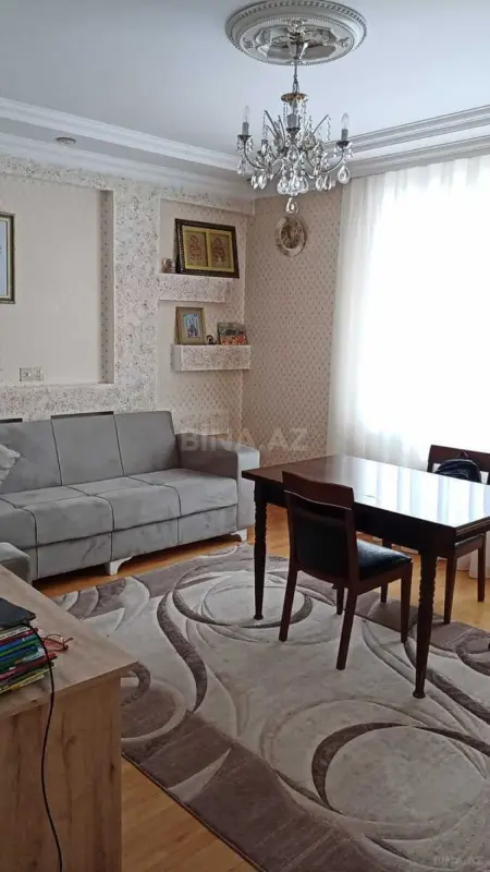 Satılır 2 otaqlı mənzil 63 m²