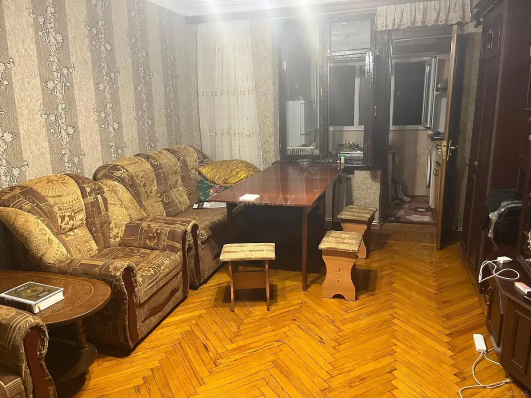 Kirayə verilir 2 otaqlı mənzil 40 m²