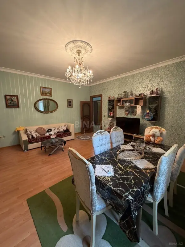 Kirayə verilir 3 otaqlı mənzil 110 m²