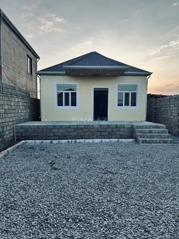 Satılır 2 otaqlı həyət evi 75 m²
