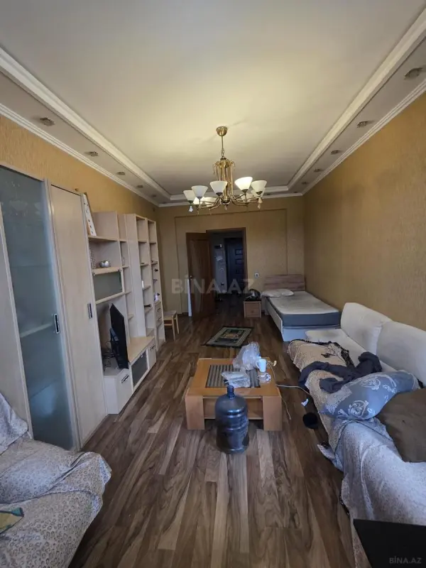 Satılır 2 otaqlı mənzil 98 m²