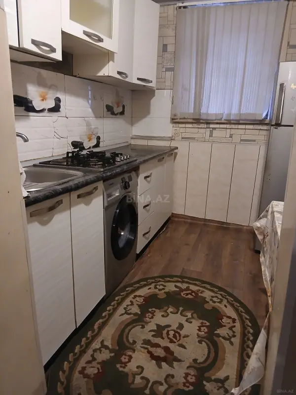 Kirayə verilir 3 otaqlı mənzil 120 m²