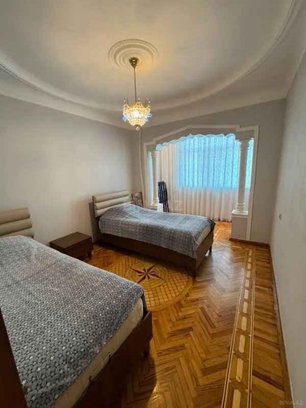 Satılır 3 otaqlı mənzil 90 m²
