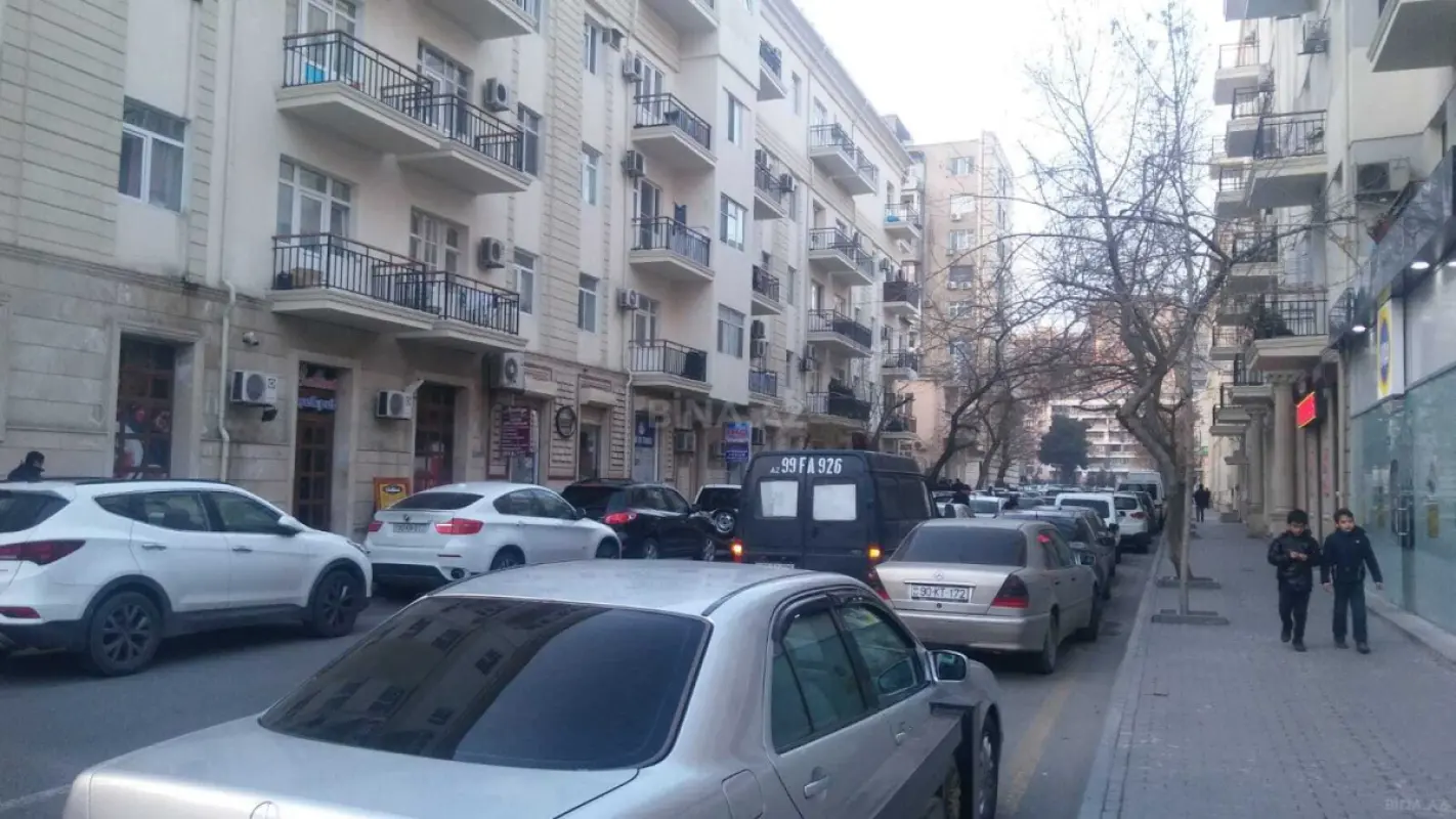 Kirayə verilir 1 otaqlı mənzil 22 m²