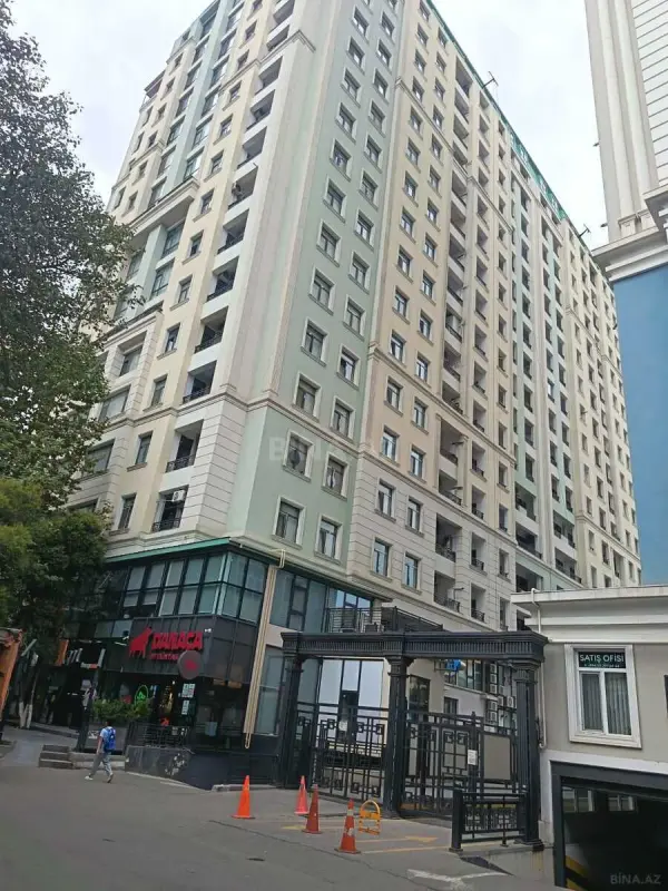 Kirayə verilir 2 otaqlı mənzil 85 m²