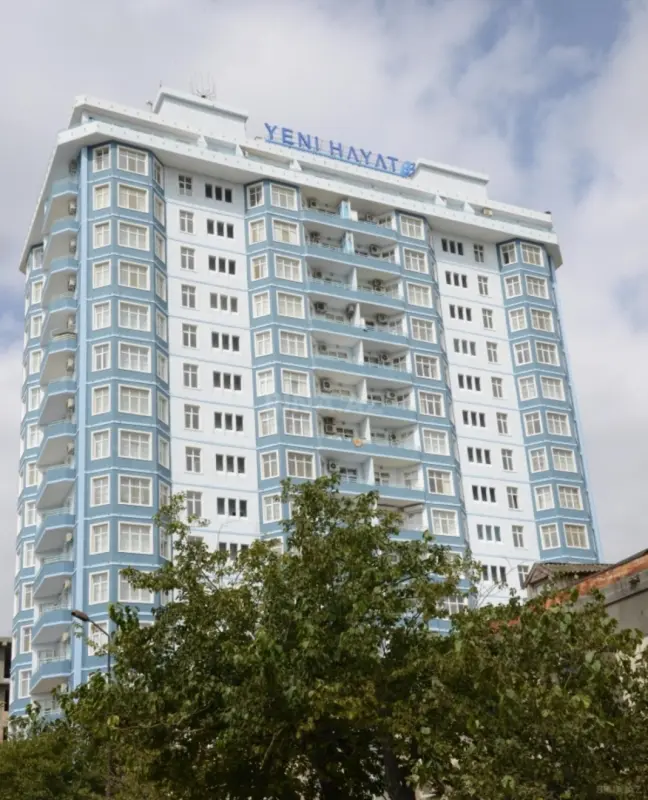 Kirayə verilir 3 otaqlı mənzil 153 m²
